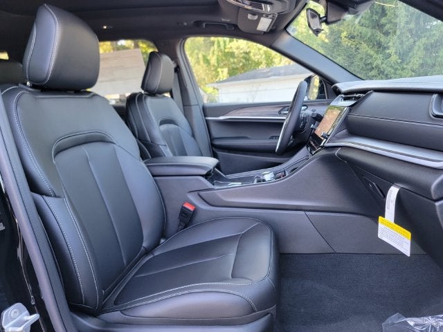 2027 Jeep Grand Cherokee GRAND CHEROKEE L LIMITED 4X4
