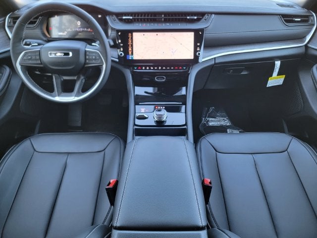 2027 Jeep Grand Cherokee GRAND CHEROKEE L LIMITED 4X4