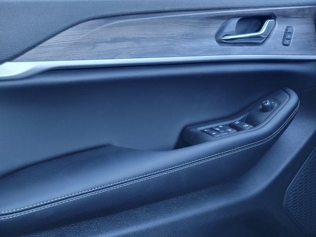 2027 Jeep Grand Cherokee GRAND CHEROKEE L LIMITED 4X4