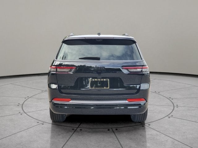 2027 Jeep Grand Cherokee GRAND CHEROKEE L LIMITED RESERVE 4X4