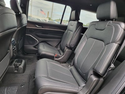 2027 Jeep Grand Cherokee GRAND CHEROKEE L LIMITED RESERVE 4X4