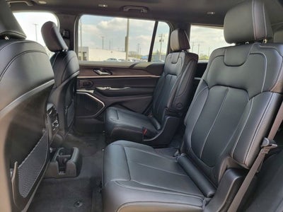 2026 Jeep Grand Cherokee GRAND CHEROKEE L LIMITED 4X4