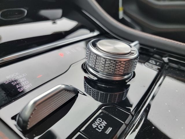 2026 Jeep Grand Cherokee GRAND CHEROKEE L SUMMIT 4X4