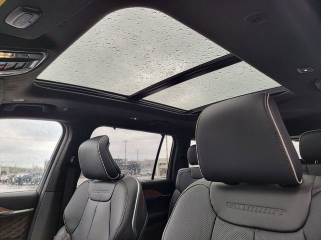 2026 Jeep Grand Cherokee GRAND CHEROKEE L SUMMIT 4X4