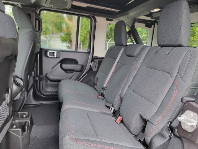 2027 Jeep Wrangler WRANGLER 4-DOOR RUBICON