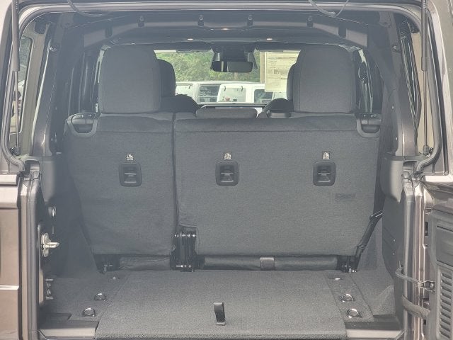 2027 Jeep Wrangler WRANGLER 4-DOOR RUBICON