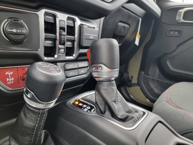 2027 Jeep Wrangler WRANGLER 4-DOOR RUBICON