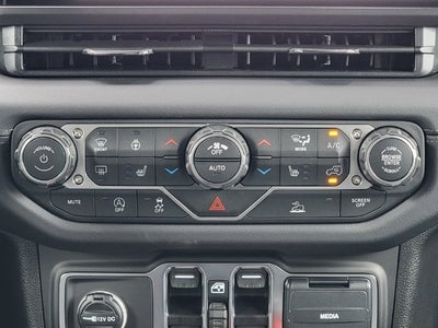 2027 Jeep Wrangler WRANGLER 4-DOOR RUBICON