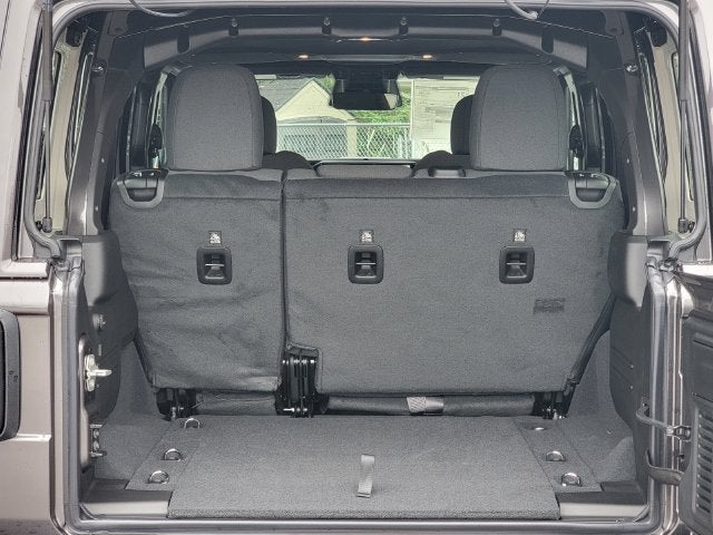 2027 Jeep Wrangler WRANGLER 4-DOOR RUBICON