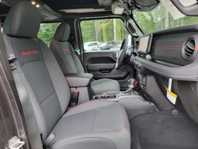 2027 Jeep Wrangler WRANGLER 4-DOOR RUBICON
