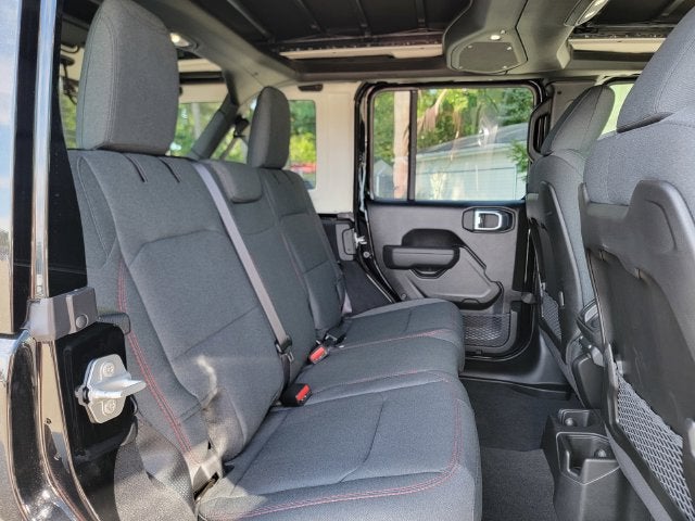 2027 Jeep Wrangler WRANGLER 4-DOOR RUBICON