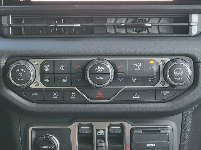 2027 Jeep Wrangler WRANGLER 4-DOOR RUBICON