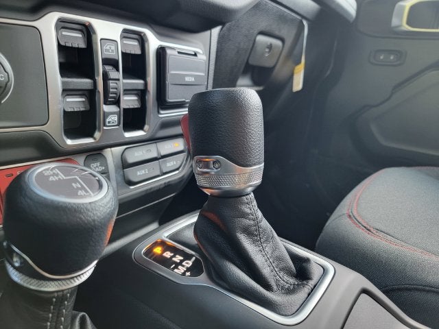 2027 Jeep Wrangler WRANGLER 4-DOOR RUBICON