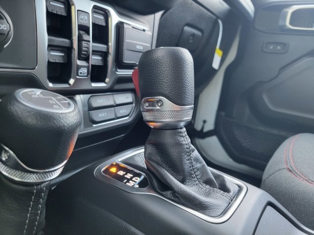 2027 Jeep Wrangler WRANGLER 4-DOOR RUBICON