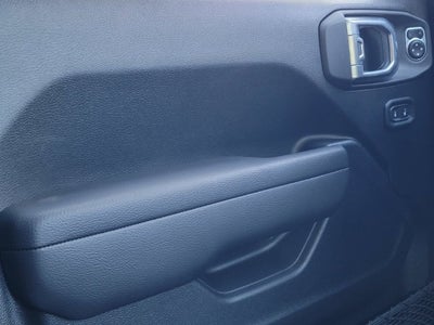2027 Jeep Wrangler WRANGLER 4-DOOR MOAB
