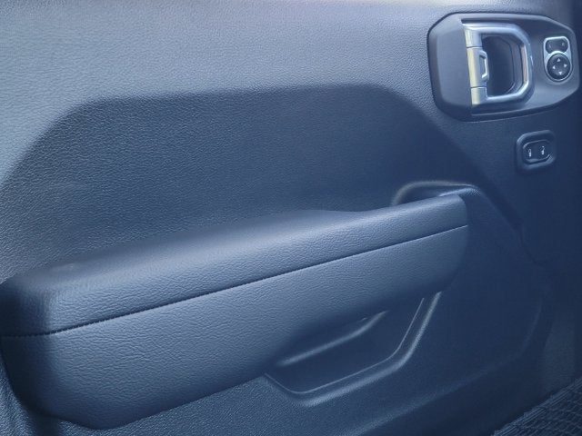 2027 Jeep Wrangler WRANGLER 4-DOOR MOAB