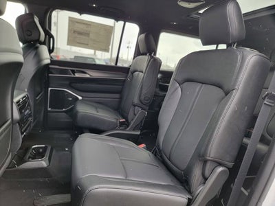 2026 Jeep Grand Wagoneer GRAND WAGONEER L LIMITED RESERVE 4X4