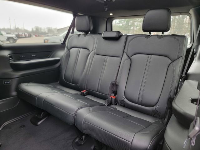 2026 Jeep Grand Wagoneer GRAND WAGONEER L LIMITED RESERVE 4X4