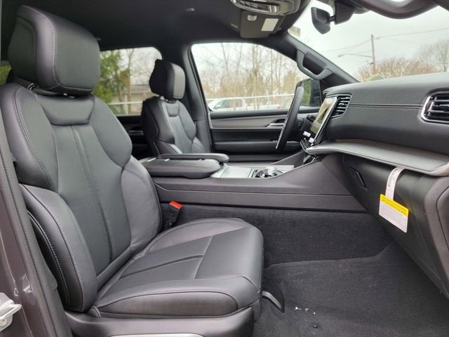 2026 Jeep Grand Wagoneer GRAND WAGONEER L LIMITED ALTITUDE 4X4