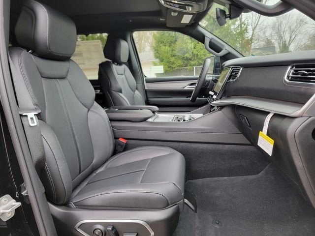 2026 Jeep Grand Wagoneer GRAND WAGONEER LIMITED RESERVE 4X4