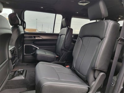 2026 Jeep Grand Wagoneer GRAND WAGONEER LIMITED ALTITUDE 4X4