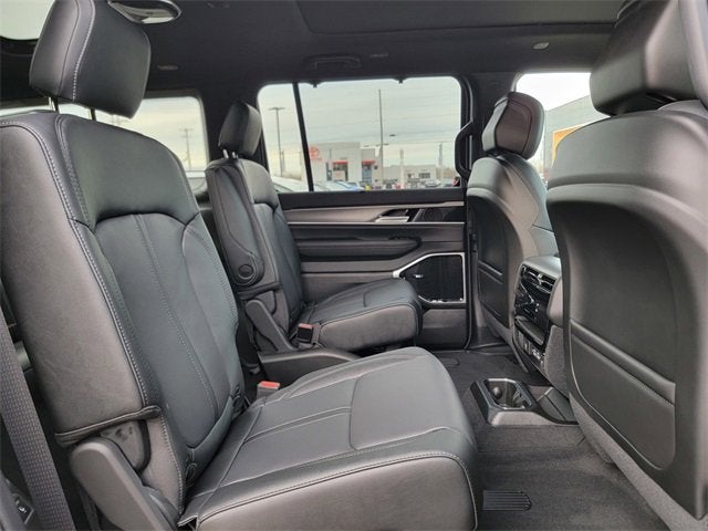 2026 Jeep Grand Wagoneer GRAND WAGONEER LIMITED RESERVE 4X4