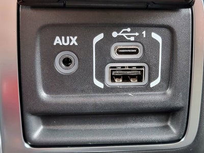 2026 Jeep Gladiator GLADIATOR SAHARA 4X4