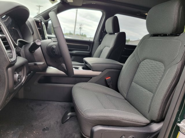 2027 RAM Ram 1500 RAM 1500 BIG HORN CREW CAB 4X4 5'7' BOX