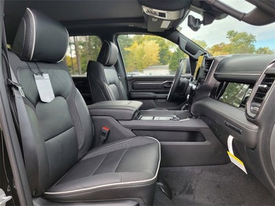 2026 RAM Ram 1500 RAM 1500 LIMITED CREW CAB 4X4 5'7' BOX