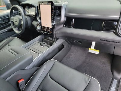 2026 RAM Ram 1500 RAM 1500 LIMITED CREW CAB 4X4 5'7' BOX