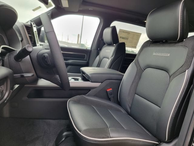 2026 RAM Ram 1500 RAM 1500 LARAMIE CREW CAB 4X4 6'4' BOX