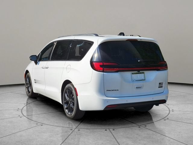 2027 Chrysler Pacifica PACIFICA SELECT