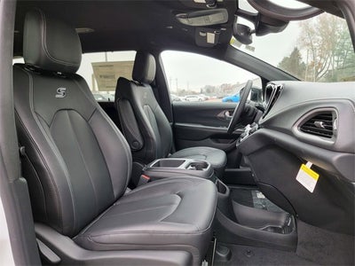 2026 Chrysler Pacifica PACIFICA SELECT