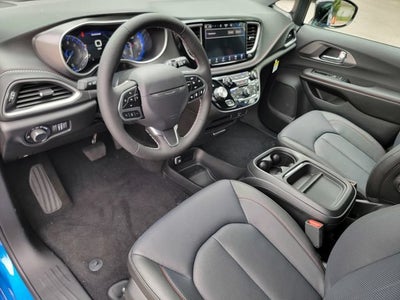 2027 Chrysler Pacifica PACIFICA SELECT