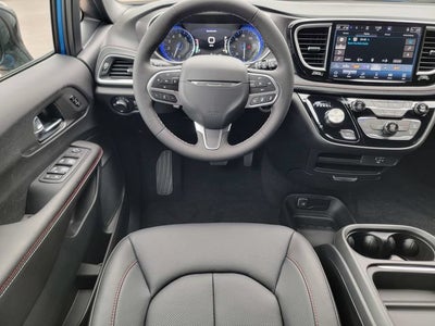 2027 Chrysler Pacifica PACIFICA SELECT