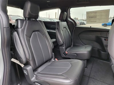 2026 Chrysler Pacifica PACIFICA SELECT