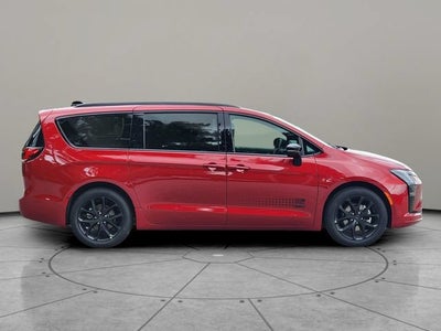 2027 Chrysler Pacifica PACIFICA SELECT
