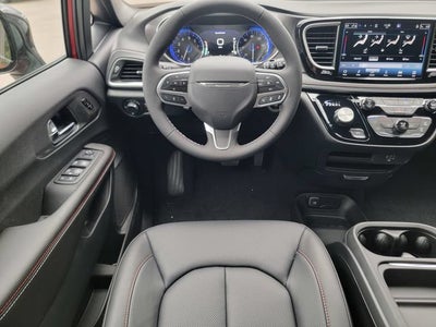 2027 Chrysler Pacifica PACIFICA SELECT