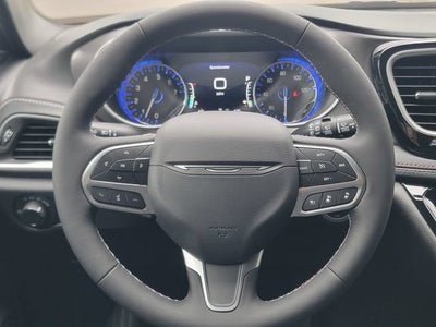 2027 Chrysler Pacifica PACIFICA SELECT