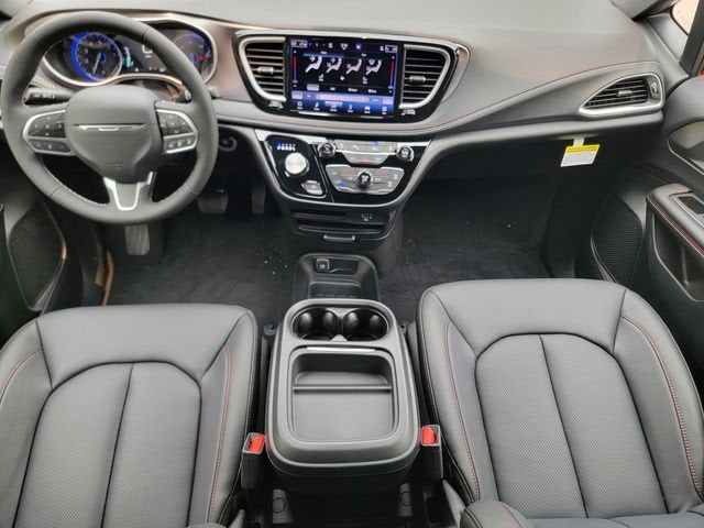 2027 Chrysler Pacifica PACIFICA SELECT AWD