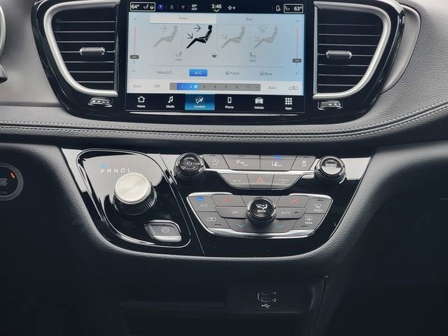 2026 Chrysler Pacifica PACIFICA SELECT AWD