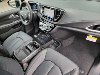 2027 Chrysler Pacifica PACIFICA SELECT AWD