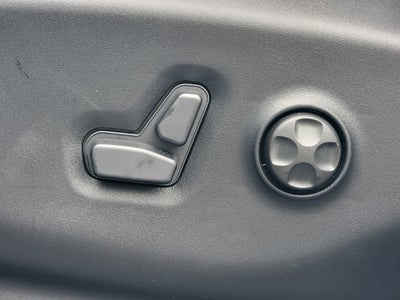 2027 Chrysler Pacifica PACIFICA SELECT AWD