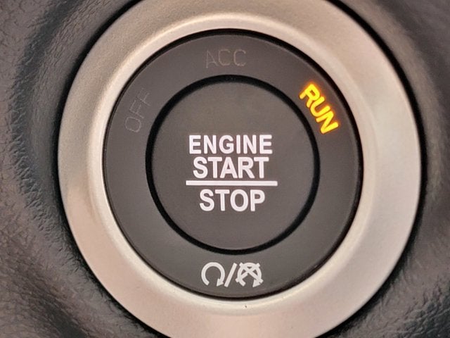 2027 Chrysler Pacifica PACIFICA SELECT AWD