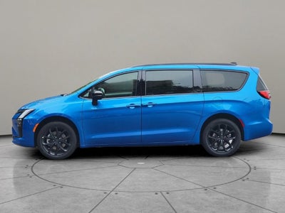 2027 Chrysler Pacifica PACIFICA SELECT AWD