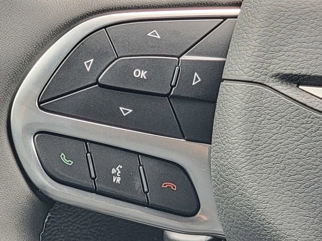 2027 Chrysler Pacifica PACIFICA SELECT AWD