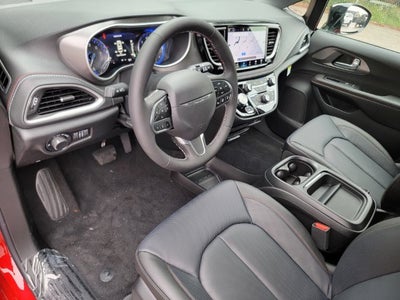 2027 Chrysler Pacifica PACIFICA SELECT AWD