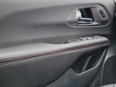 2027 Chrysler Pacifica PACIFICA SELECT AWD