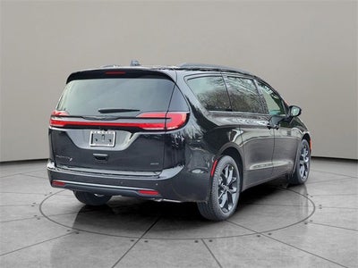 2026 Chrysler Pacifica PACIFICA SELECT AWD