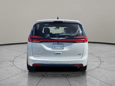 2026 Chrysler Pacifica PACIFICA SELECT AWD